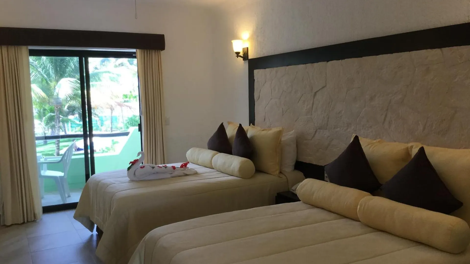 Hotel Club Akumal Caribe