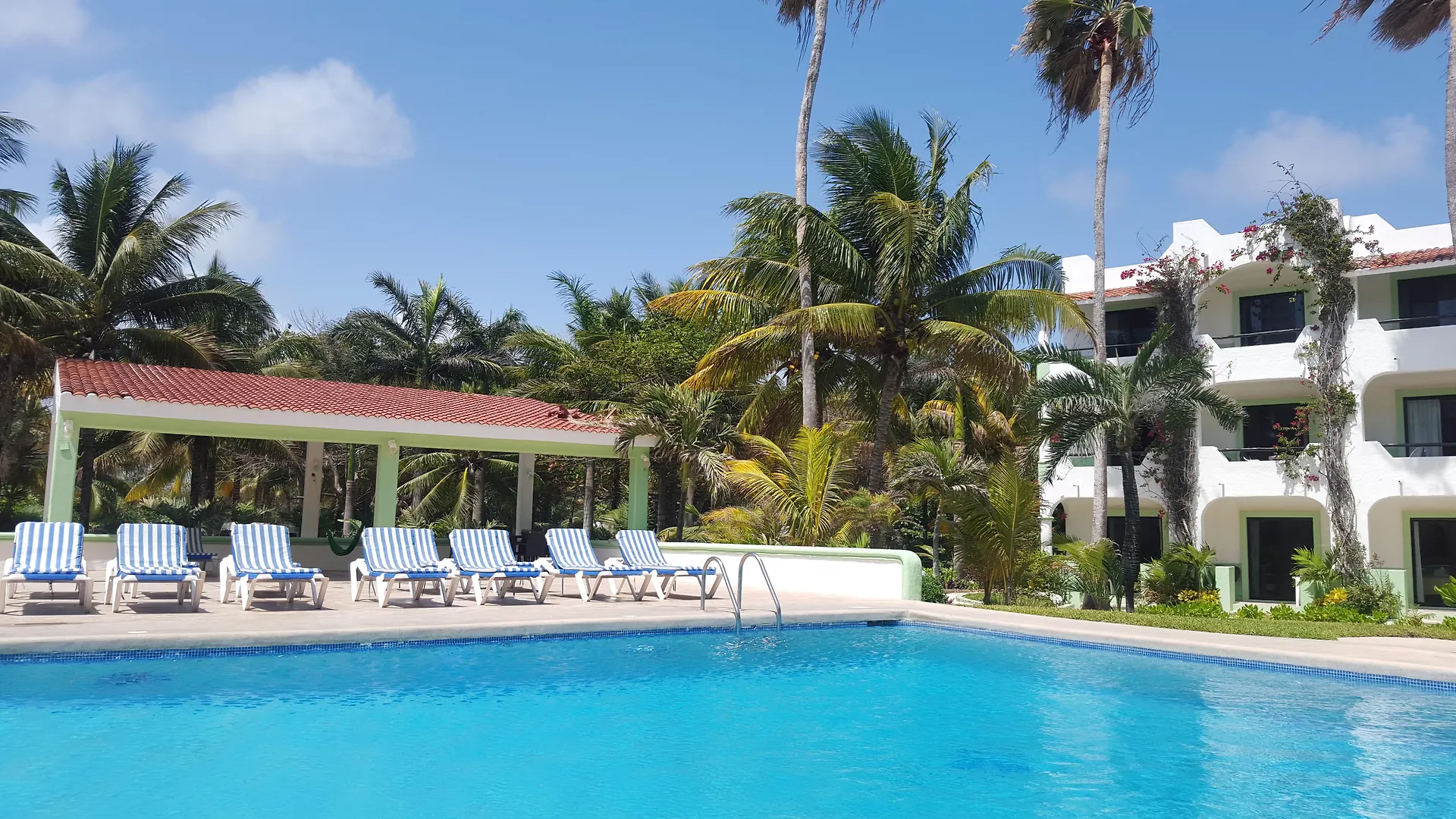 Hotel Club Akumal Caribe Mexico
