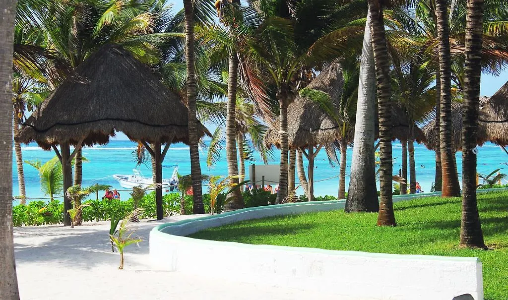 Hotel Club Akumal Caribe Mexico